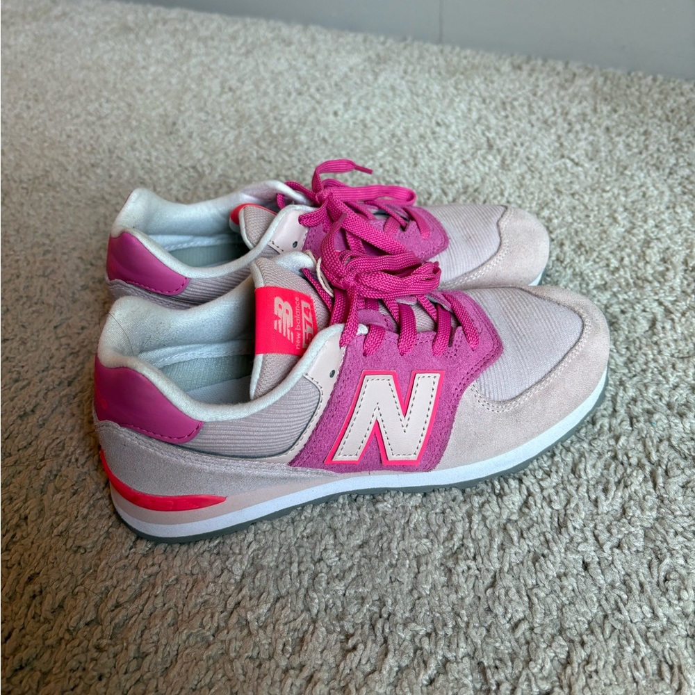 Pink new balances